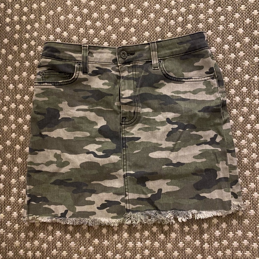 Carmar camo mini skirt